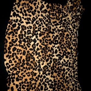 Fashion Nova off the shoulder crop top. Size 3X